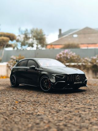 1:18 Mercedes-Benz A45 AMG, NZG