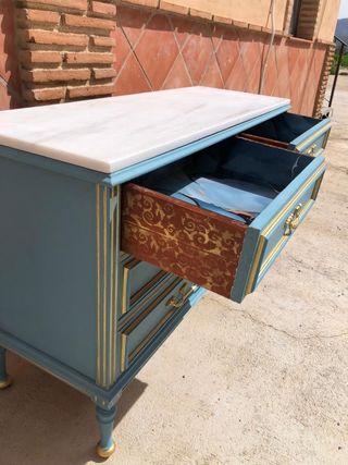 Cómoda vintage restaurada