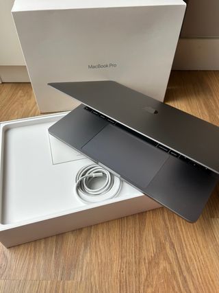 MacBook Pro 13” 2020