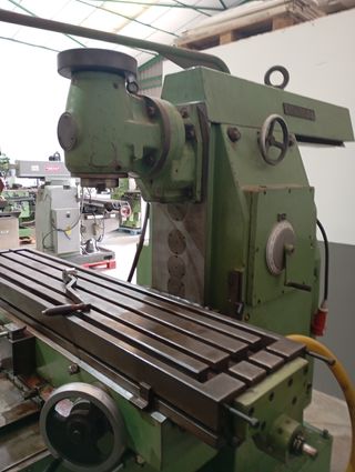 Fresadora universal Lagun FU3