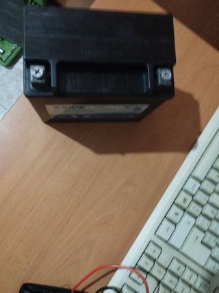 Batería moto exide 12v 12 AH