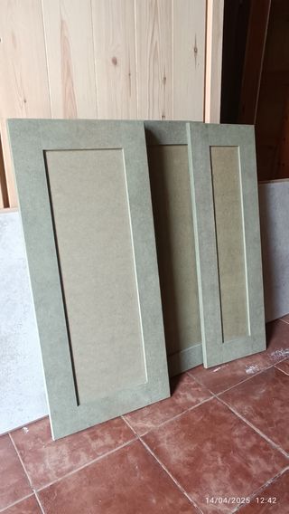 Puertas de cocina para pintar o lacar.
