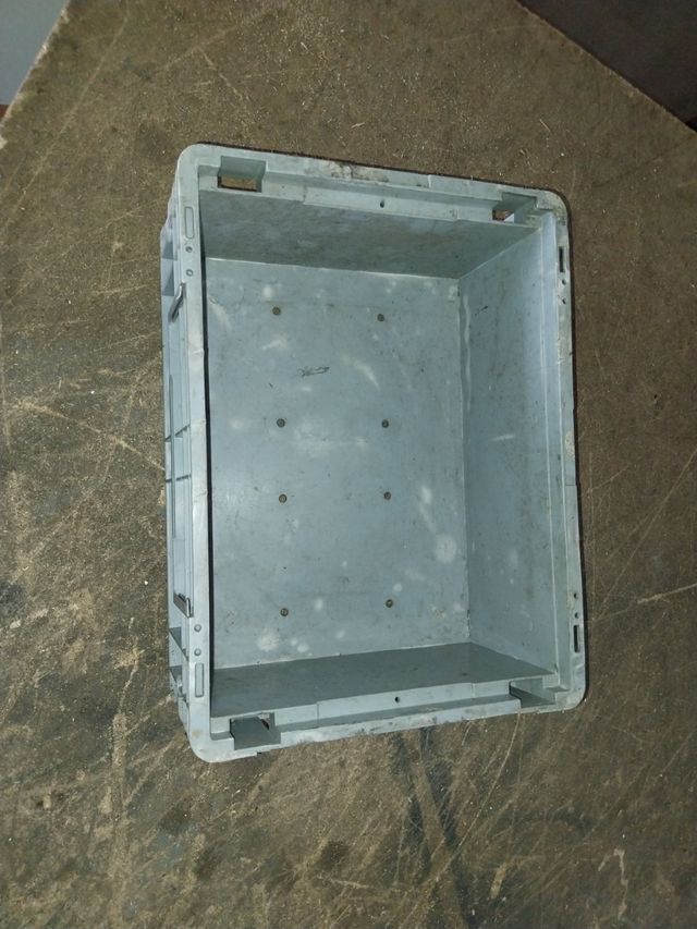 CAJAS DE PLASTICO ALMACENAJE