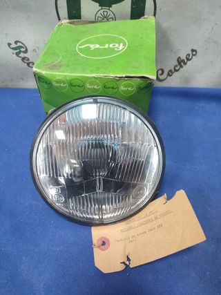 Seat 132 faro delantero 