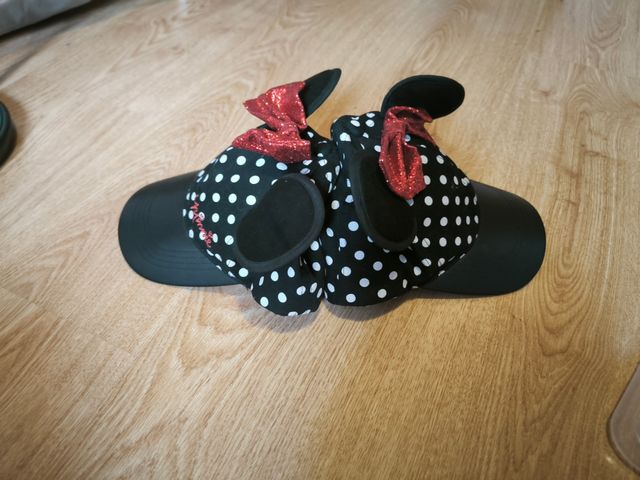 2 Gorras Minnie Mouse