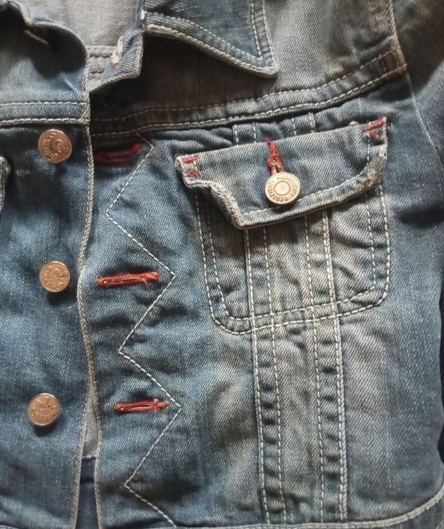 Cazadora vaquera niña