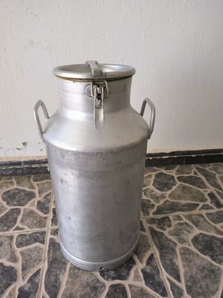 Lechera antigua