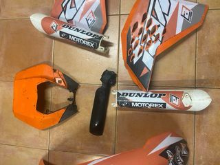 Kit plasticos oficiales  KTM