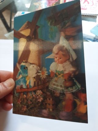 Postal holografica chatuca de famosa