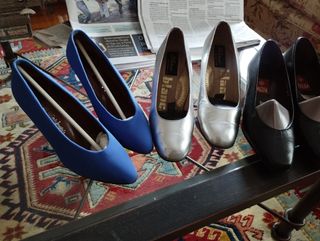 Zapatos tacón. T. 35