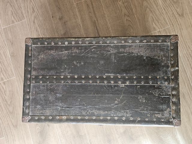 Cofre antiguo de más de 100 años muy peculiar.☠️