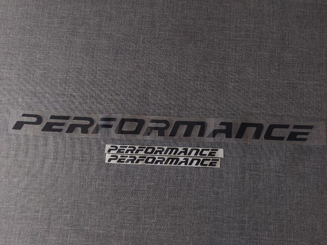 3 Adesivi prespaziati performance auto