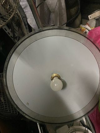 Lampadario largo in vetro