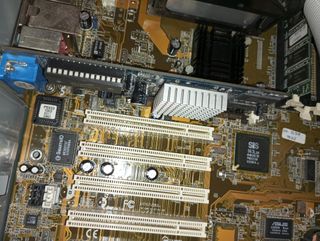 Tarjeta gráfica Nvidia Riva TNT2 Model 64 16 MB AG