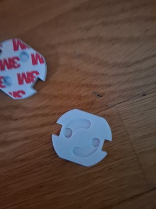 12 Protectores enchufe infantil 3M