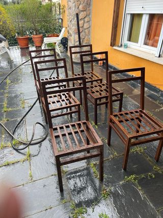 tavolo da giardino con sedie