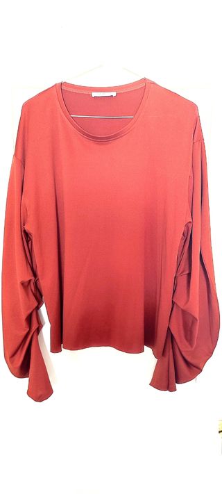 Camiseta Zara Trafaluc L sin usar