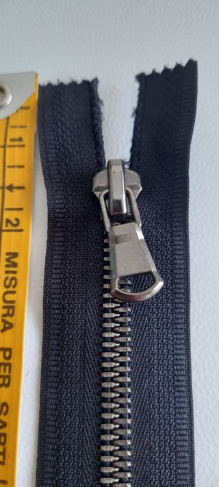 CHIUSURA LAMPO cm22 pz10 NERO
