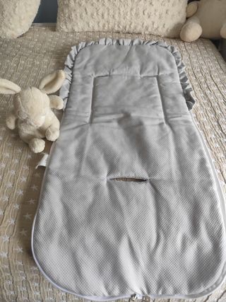 Conjunto capazo/silla/huevo Uzturre