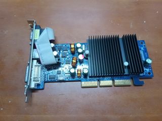 PNY VCG62256AEB Tarjeta gráfica GeForce 6200 GDDR2
