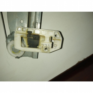 Elevalunas trasero derecho Renault Scenic  f_73129