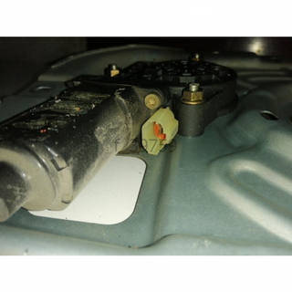Elevalunas trasero izquierdo Hyundai Tucso f_39759