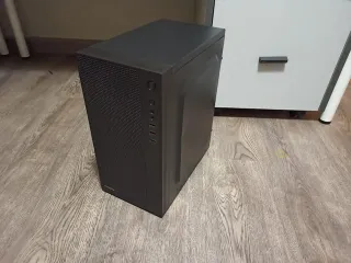 Ordenador Ryzen, 16GB RAM, SSD, Vega 8