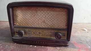 RADIO ANTIGUO