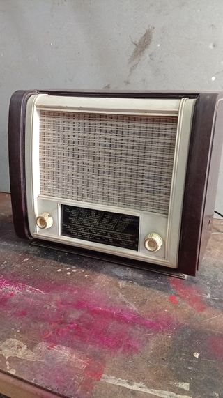 RADIO ANTIGUO