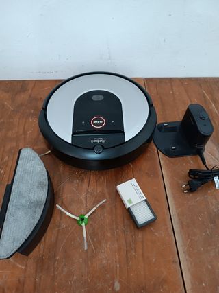 Robot Roomba I8 W18H3684