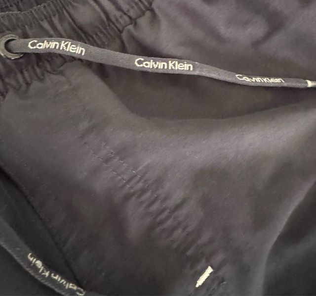2 bañadores Calvin Klein
