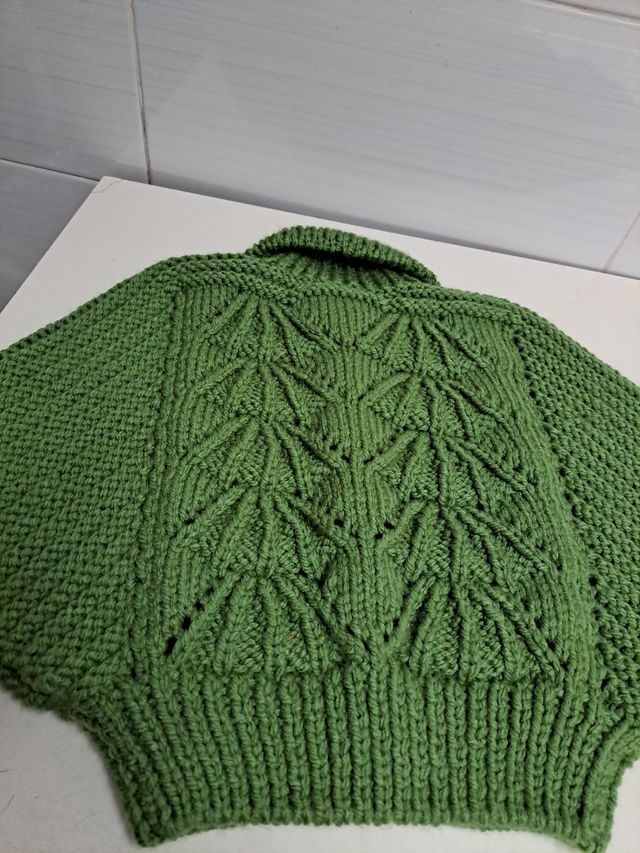 Toquilla baserri eskuz egina