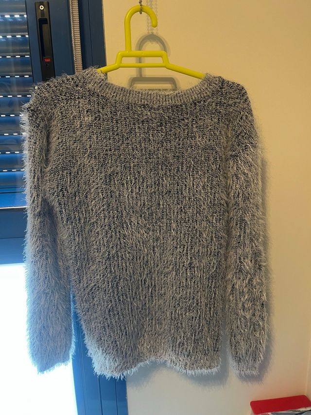 Jersey pelo gris con perlas