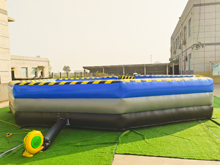 Barredora wipeout hinchable 7m 8 plazas F02A