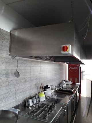 CUCINA MODULARE IN ACCIAIO PROFESSIONALE
