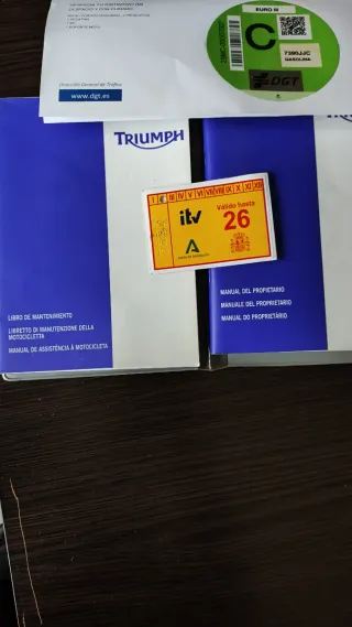 Triumph Sprint ST 1050