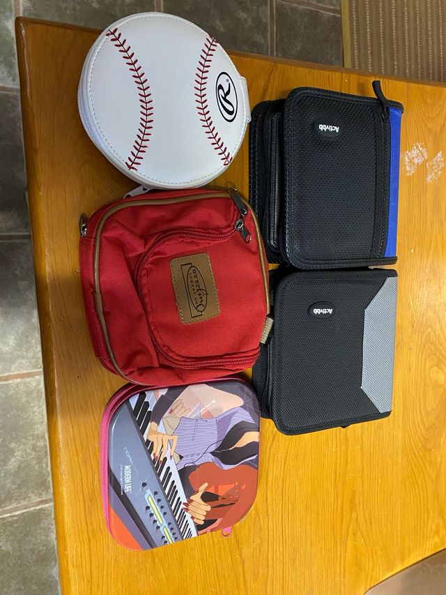 Diverse copertine per CDS