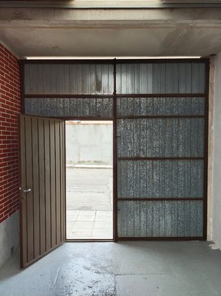 Trasera Galvanizada Marrón 