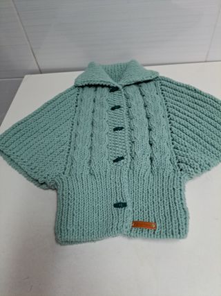 Toquilla baserri eskuz egina