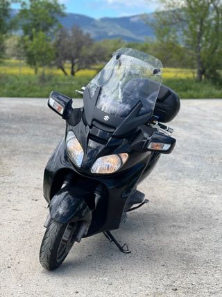 Suzuki burgman 650 executive 2005 53mil km negocia