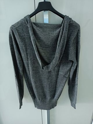 Maglia con cappuccio Motivi 