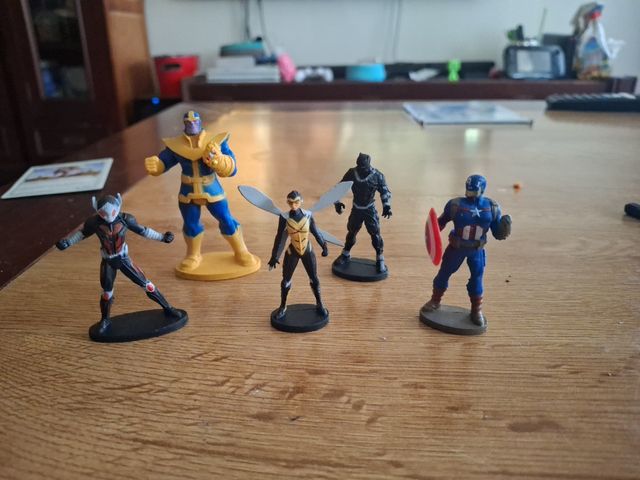 Figuras marvel