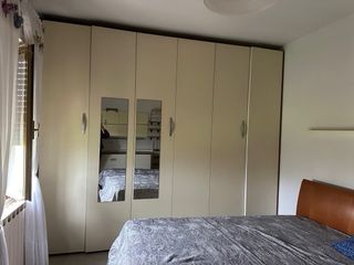 Camera da letto completa di materasso