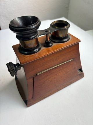 Antiguo Visor Estereoscopico en madera