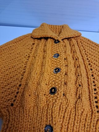 Toquilla baserri eskuz egina