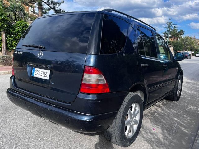 Mercedes ML 430 V8 4x4 4Matic 272 CV