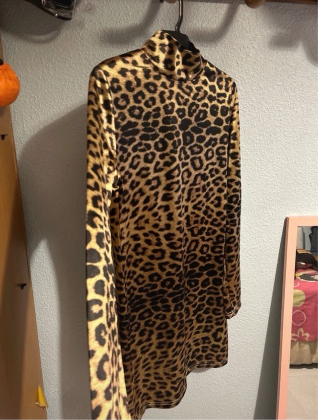 Vestido leopardo satinado talla S