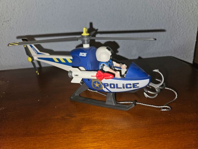 Furgoneta y helicóptero de policía Playmobil