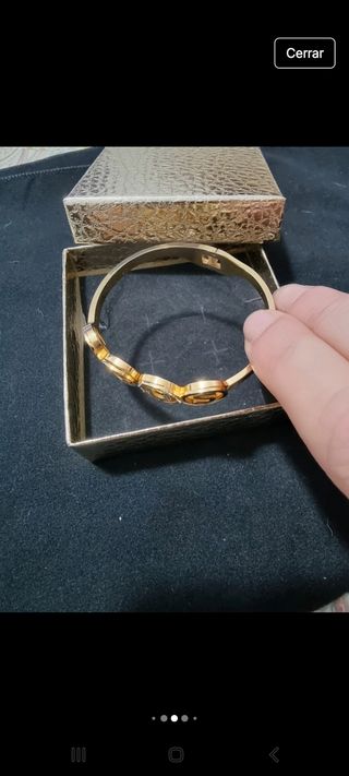 Conjunto de pulsera y pendientes de acer