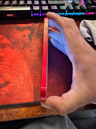 Iphone  13 product red 128gbs